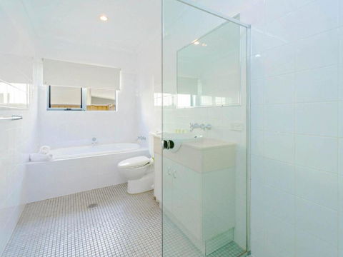 Angourie Blue 4 Close To Surfing Beaches & National Park - Darwin Holiday 2