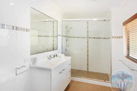 Meta 43 - Darwin Holiday 7