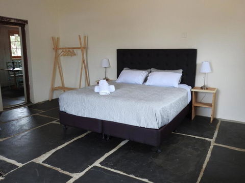 Cooks Cottage - Darwin Holiday 5