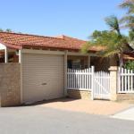 Geraldton Luxury Retreat 2 With Free Netflix - Darwin Holiday 0