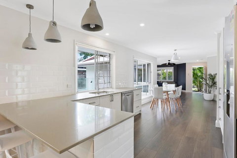 Poolside Noosa Oasis Pet Friendly - Darwin Holiday 2