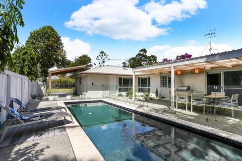 Poolside Noosa Oasis Pet Friendly - Darwin Holiday 4