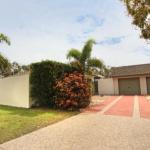 6 Petrie Ave Marcoola Pet Friendly Linen Supplied - Darwin Holiday 0