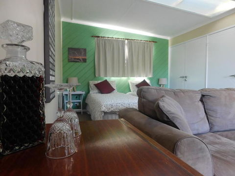 AmbleaWhile On Tamar - Darwin Holiday 3