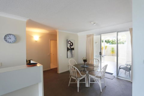 Visit The Cote DAzur In Sunshine Beach - Darwin Holiday 2