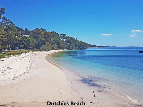 Baggies On Dutchies 9 Burbong Street Large House With Aircon Boat Parking & Waterviews - Darwin Holiday 5