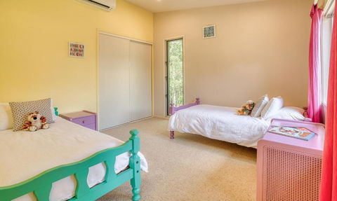 Peregian Beach Acres - Darwin Holiday 5