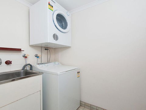 Mistral Close Misthaven 01 12 - Darwin Holiday 5