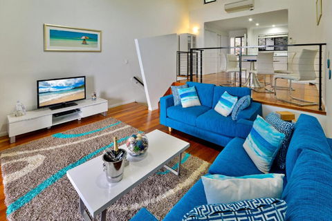 3 The Panorama Hamilton Island 2 Bedroom 2 Bathroom Ocean View Modern Apartment - Darwin Holiday 2