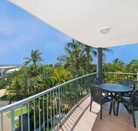 Sunshine Cove across the road from the beach - Darwin Holiday