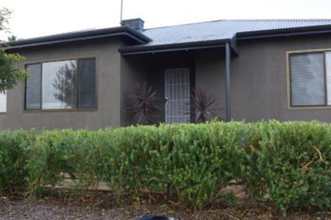 Lincoln Breeze - Darwin Holiday 0