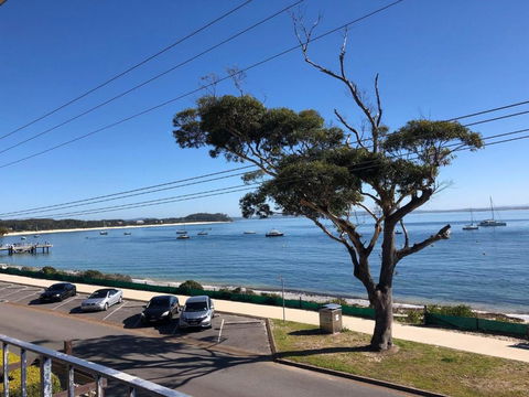 6 SHOAL TOWERS 11 SHOAL BAY RD STUNNING WATER VIEWS & PERFECT LOCATION - Darwin Holiday 4