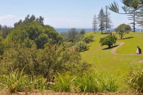 Central N Surf - Darwin Holiday 4