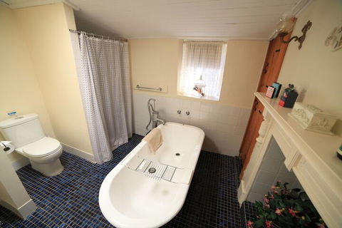 Miss Mabel Cottage - Adults Only - Darwin Holiday 3