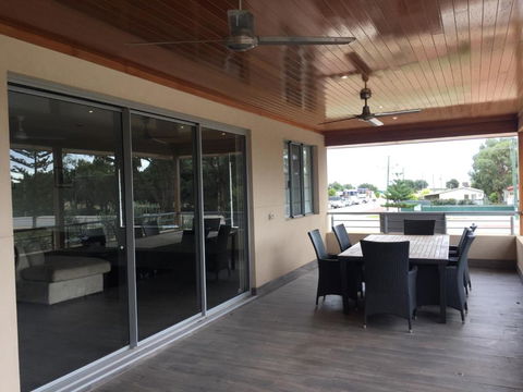 Blue Sky Apartment - Darwin Holiday 1