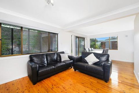 Bonny Beach House Holiday Accommodation With Pool - Darwin Holiday 3