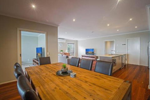 Nautical Rise Torquay - Darwin Holiday 4