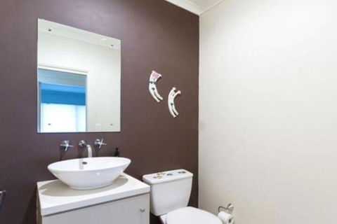 Little Karma - Darwin Holiday 7