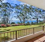 Kamillaroi Walk to restaurants cafes  beach - Darwin Holiday