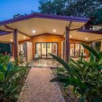 The Figs Byron - Darwin Holiday 0