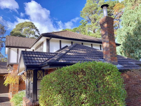 Pride Leisure Tudor House - Darwin Holiday 3