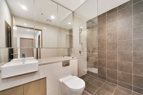 Orange Stay Sydney CBD - Darwin Holiday 5