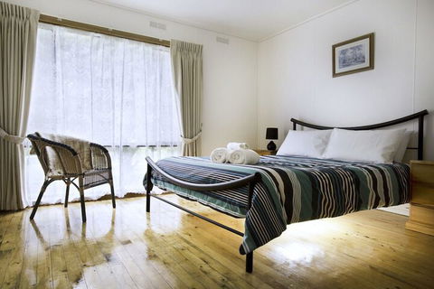 Bindi - Darwin Holiday 7