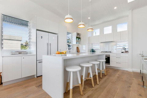 Paperbark A Luxury Duplex In Sunshine Beach - Darwin Holiday 4