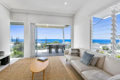 Paperbark B Luxury Duplex Sunshine Beach - Darwin Holiday 3