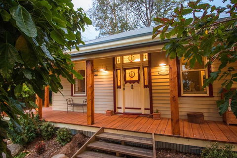 The Oaks Lilydale Accommodation - Darwin Holiday 1