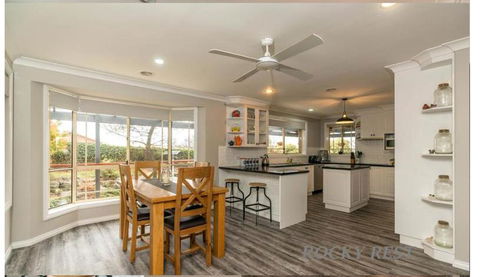 Rocky Rest - Darwin Holiday 6