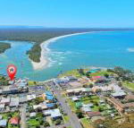 Sail on in Boatshed - Darwin Holiday