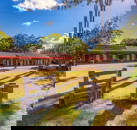 Esk Caravan Park  Motel - Darwin Holiday