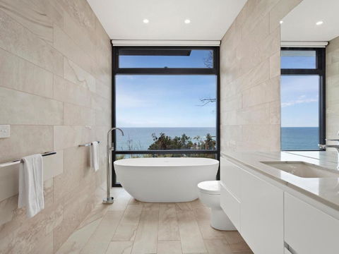 Iluka Blue - Darwin Holiday 2