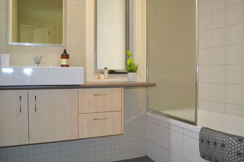 Grange Water View Yarrawonga - Darwin Holiday 3