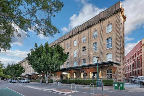 London Woolstores Warehouse Apartment - Darwin Holiday 7