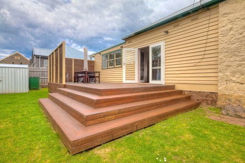 Carrick Fergus - Darwin Holiday 1