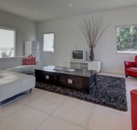 Surfs Up - Darwin Holiday