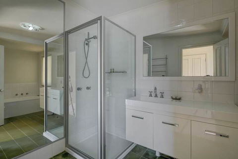 Surfs Up - Darwin Holiday 5