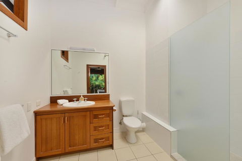 Drifting Port Douglas - Darwin Holiday 3