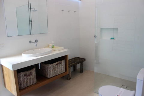 5 On COAST - Darwin Holiday 2