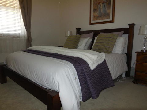 Amalie Cottage Waikerie Unit 1 - Darwin Holiday 2