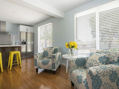 Riatta On Rye - Darwin Holiday 2