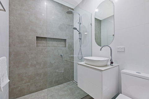 Blue Pacific 8 - Darwin Holiday 4