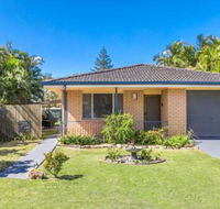 A SWEET ESCAPE Carefree Beach Home - Darwin Holiday