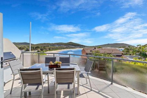 Pacific Drive 14 Fingal Bay - Darwin Holiday 0