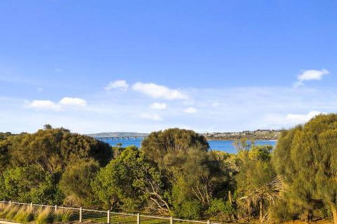 Bunya By The Sea - Darwin Holiday 2