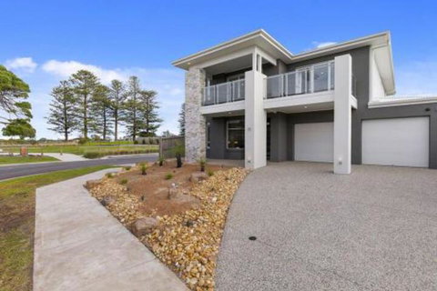 Bunya By The Sea - Darwin Holiday 0