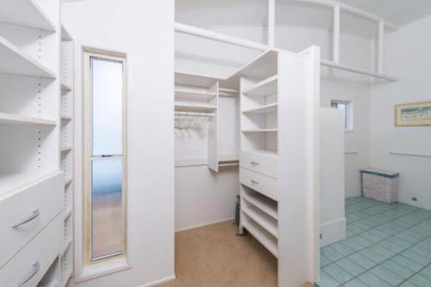 The Mariner - Darwin Holiday 7