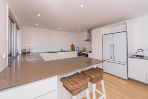 31 George Nothling Drive - Darwin Holiday 7